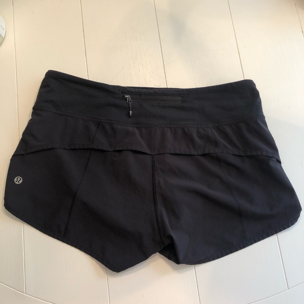 Lulu Lemon speed up 4 inch shorts